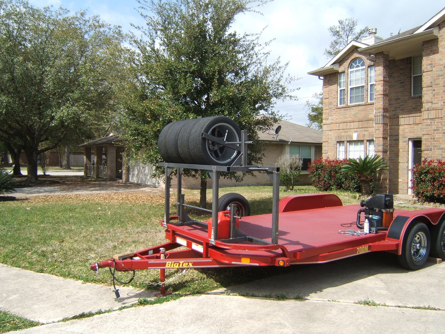 Pictures of Open Trailers with Tire Racks? Page 2 CorvetteForum